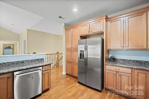 3976 Stadler Ne Dr NE, Conover, NC 28613 photo 12