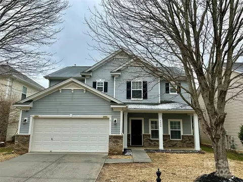 9034 Seamill Rd, Charlotte, NC 28278