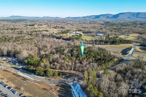 595 Causby Rd, Morganton, NC 28655 photo 3
