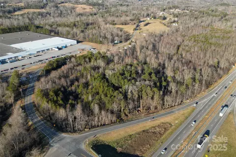 595 Causby Rd, Morganton, NC 28655 photo 2