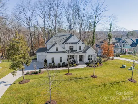 225 S Shore Dr, Belmont, NC 28012