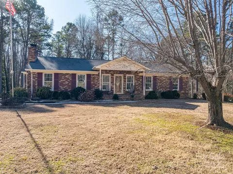 133 Devine St, Stanley, NC 28164 photo 4