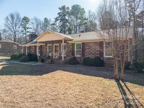 133 Devine St, Stanley, NC 28164 photo 3