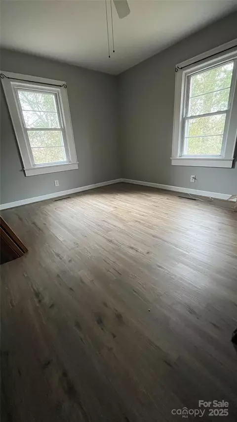 Bedroom - 205 Main W Ave W, Hildebran, NC 28637 photo 2 of 3