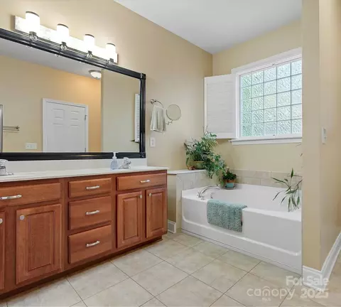 2044 Standing Timber Rd, Lancaster, SC 29720 photo 15