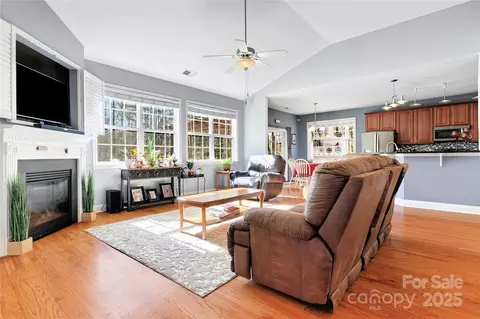 2044 Standing Timber Rd, Lancaster, SC 29720 photo 12