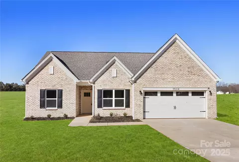 3524 Cloninger Rd, Dallas, NC 28034