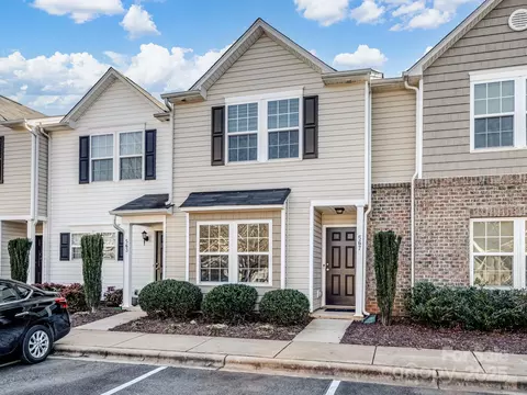 567 Fawnborough Ct, Rock Hill, SC 29732