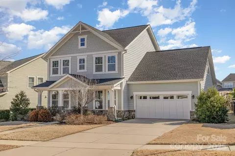 630 Daventry Ct, Clover, SC 29710 photo 3