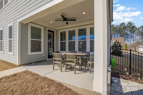 630 Daventry Ct, Clover, SC 29710 photo 32