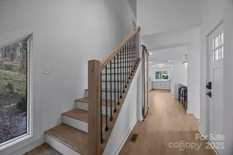 Entry Way - 950 Lenhaven St, Concord, NC 28025 photo 6 of 7