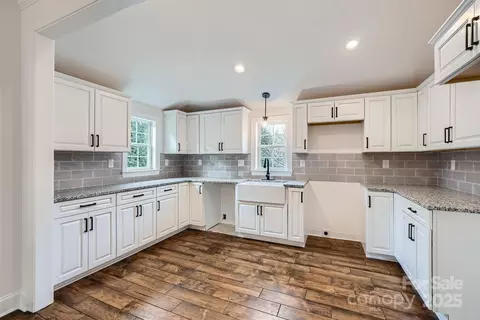 502 E 2nd St, Salisbury, NC 28146 photo 12