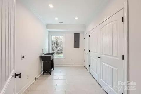 502 E 2nd St, Salisbury, NC 28146 photo 14