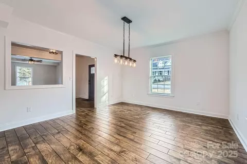 502 E 2nd St, Salisbury, NC 28146 photo 9
