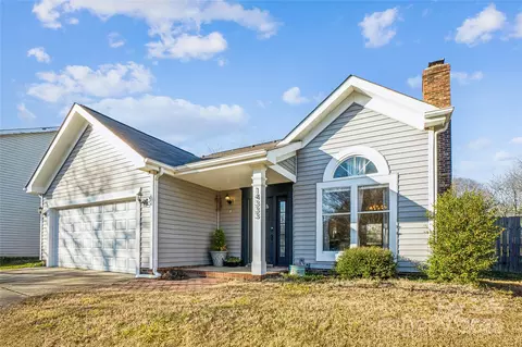 14333 Blue Granite 25 Rd #25, Pineville, NC 28134