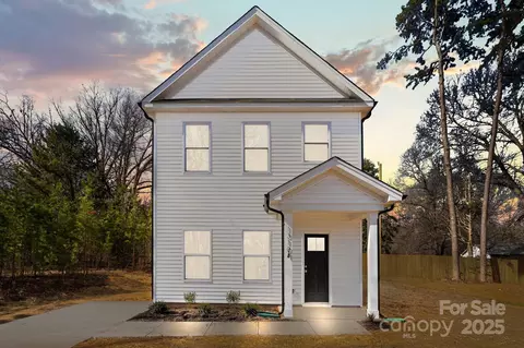 1310 Essex St, Gastonia, NC 28052