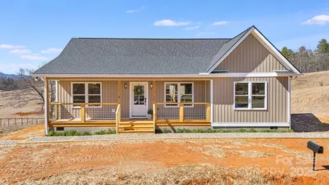 19 Paul Bridges Rd, Alexander, NC 28701