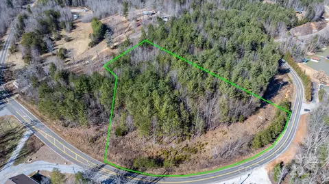 9599 Lake James Rd, Nebo, NC 28761