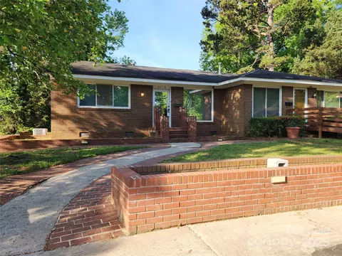 4718 Americana Ave, Charlotte, NC 28215