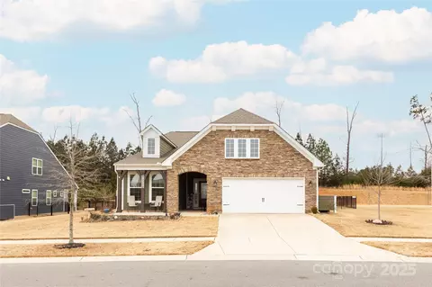 9009 Powder Works Dr, Huntersville, NC 28078