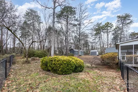 Exterior - 330 Regency Rd, Salisbury, NC 28147 photo 4 of 5