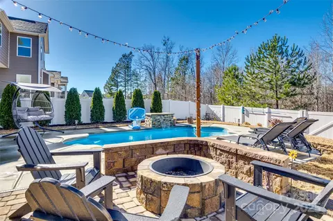 6141 Russo Ct, Lancaster, SC 29720 photo 4