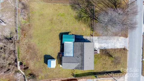 View/Area - 161 Maple Ave, Marion, NC 28752 photo 2 of 4