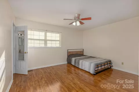 Bedroom - 161 Maple Ave, Marion, NC 28752 photo 1 of 3