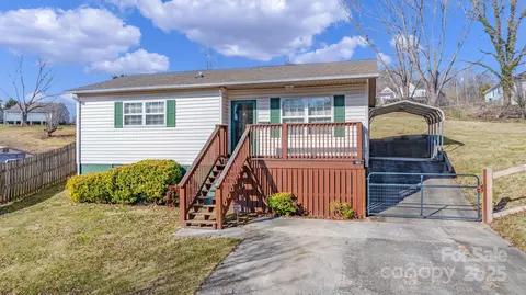 161 Maple Ave, Marion, NC 28752