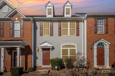 17629 Delmas Dr, Cornelius, NC 28031
