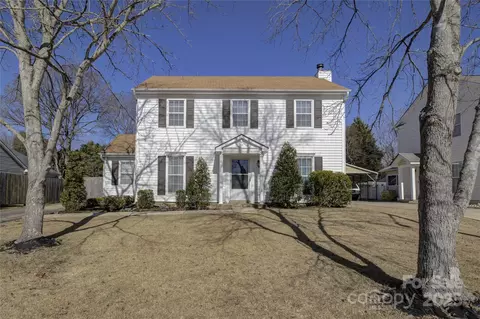 1687 Riverdale Dr, Rock Hill, SC 29732