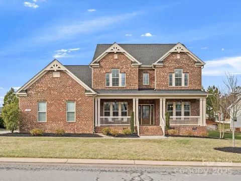 120 Trelawn St, Fort Mill, SC 29715