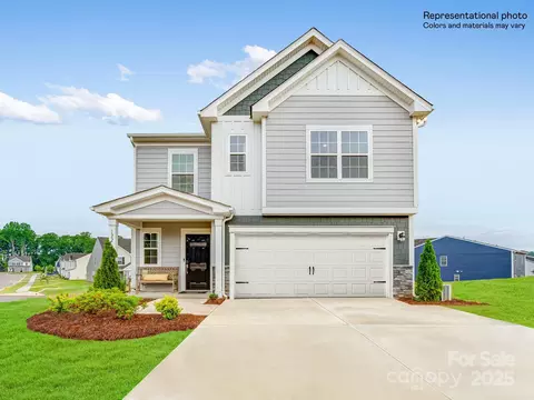 11027 Daisy Ct, Charlotte, NC 28262