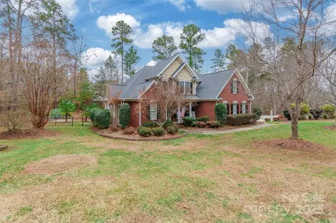 2044 Chameleon Rd, York, SC 29745