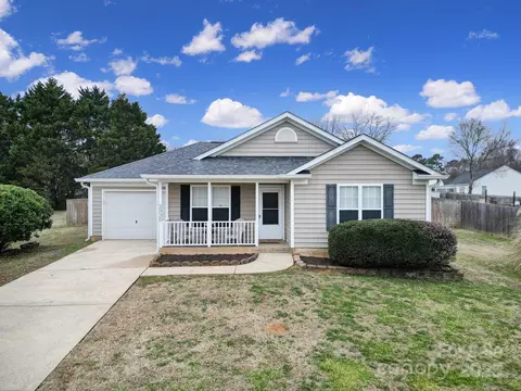 2935 Dairy Farm Dr, Monroe, NC 28110