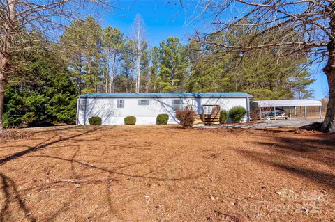 191 Kindlewood Dr, Rutherfordton, NC 28139