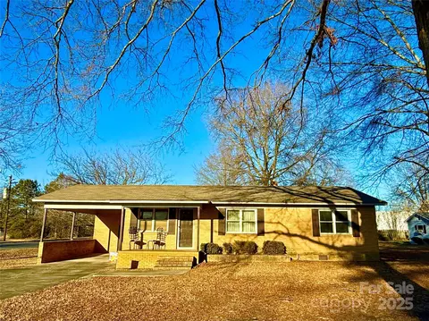 1824 N Charlotte Ave, Monroe, NC 28110
