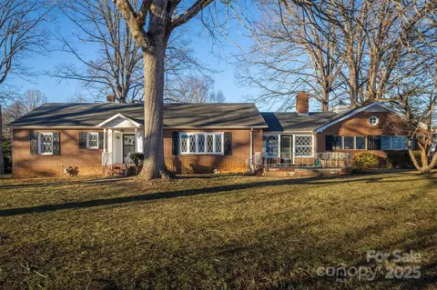 140 Us 70 E, Valdese, NC 28690