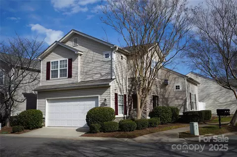 9445 Meadowmont View 137 Dr #137, Charlotte, NC 28269