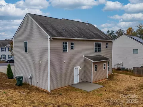 2033 Roscommon Dr, Clover, SC 29710 photo 41
