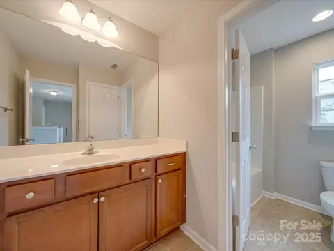 2033 Roscommon Dr, Clover, SC 29710 photo 39