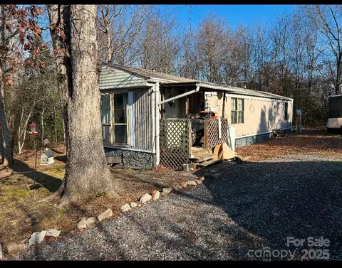4126 Oxford School Rd, Catawba, NC 28609