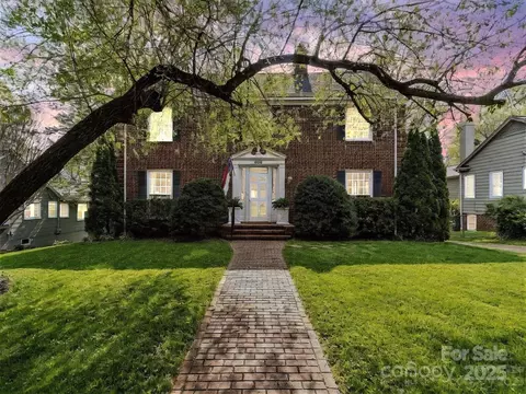 636 5th Nw St NW, Hickory, NC 28601