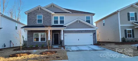 136 Shepherds Landing Dr, Mooresville, NC 28115