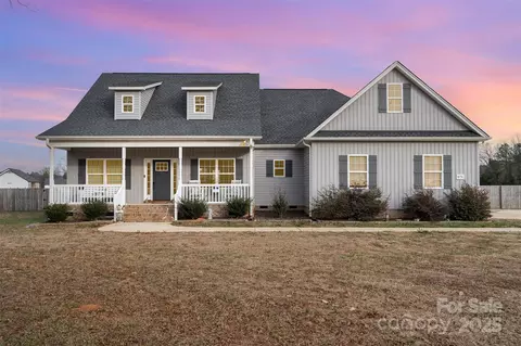 876 Shiloh S Rd S, York, SC 29745
