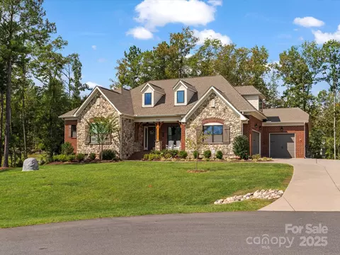 7181 Three Kings Rd, Fort Mill, SC 29715