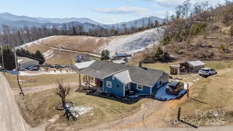 1293 Chambers Mountain Rd, Clyde, NC 28721 photo 22