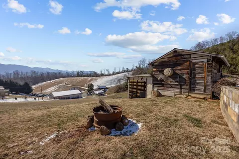 1293 Chambers Mountain Rd, Clyde, NC 28721 photo 21