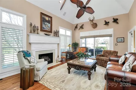 Living - 18808 Coveside Ln, Cornelius, NC 28031 photo 1 of 1