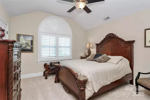 Bedroom - 18808 Coveside Ln, Cornelius, NC 28031 photo 5 of 6